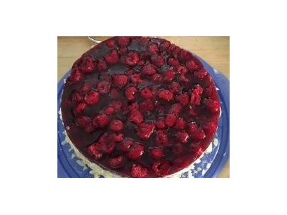 Himbeer-Torte (Biskuitboden)