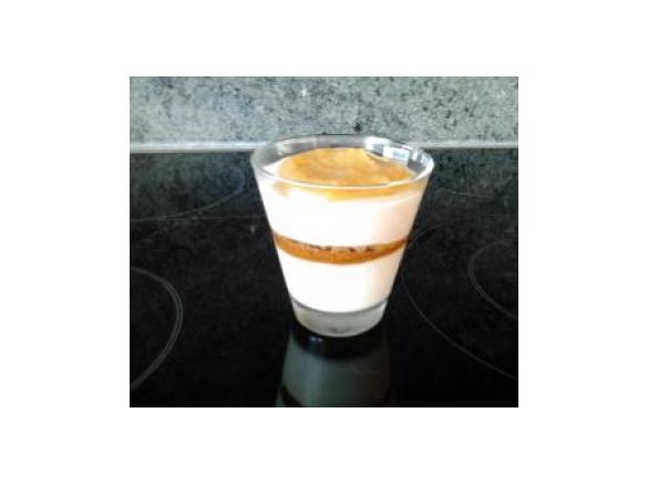 Variation von Amarettinicreme