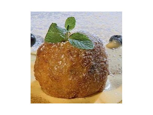 Gebackene Apfel-Knödel mit Cranberry-Gewürz-Ragout 