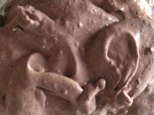 Schokoladen-Cranberries-Ingwer Mousse