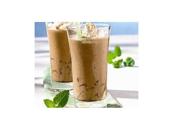 Variation von cremiger Eiskaffee “ohne Reue - auch für Veganer :-)