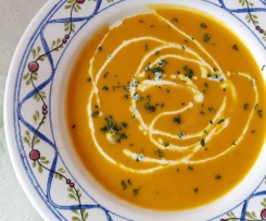 Butternut-Kürbis-Suppe ohne Alkohol, Zwiebel und Knoblauch