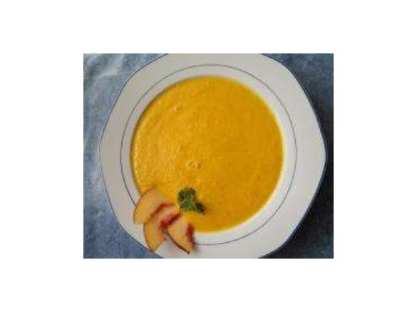 Möhren-Nektarinen-Suppe - veganes Gericht