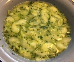 Dänischer Gurkensalat