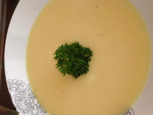 Apfel Sellerie Suppe
