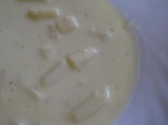 Spargelcremesuppe / Spargelsuppe