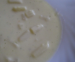 Spargelcremesuppe / Spargelsuppe