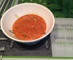 Tomatensosse mit Gemüse