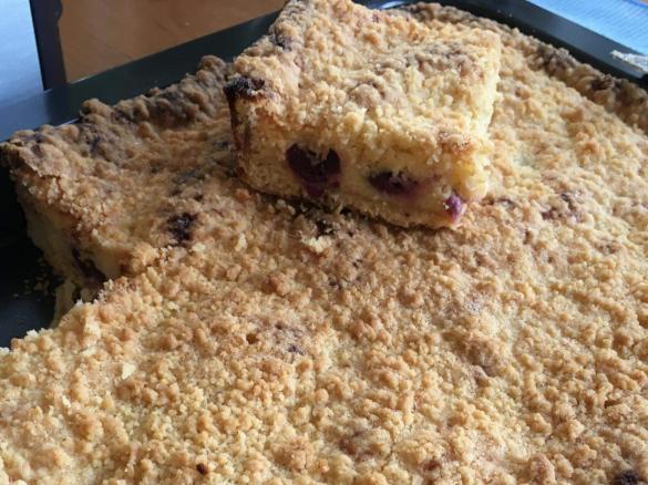 Quark-Kirsch-Streusel vom Blech