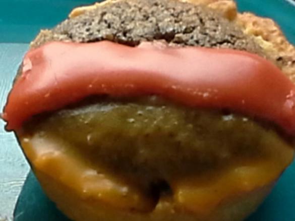 EM Muffin's mit Mohnfüllung