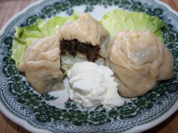mit Dampf gegarte Teigtaschen (Manti) Füllung variabel