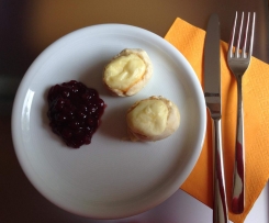 Camembert im Brotmantel