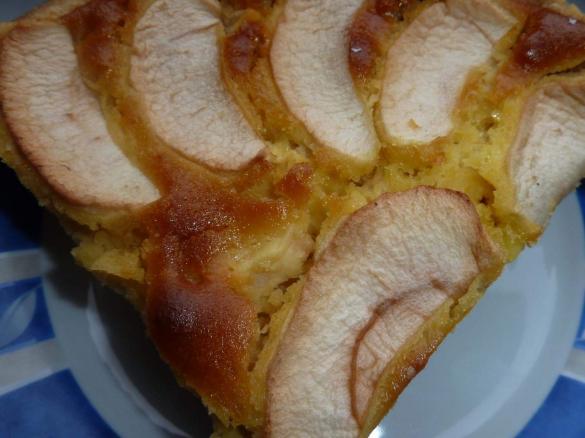 Apfel-Marzipankuchen