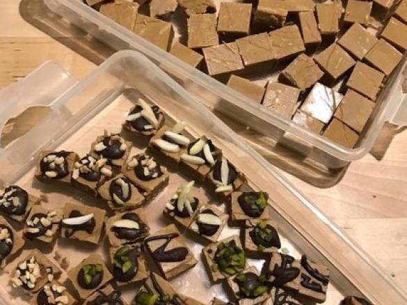 Sahnetoffees (Fudge Variationen) (ohne Glucosesirup)