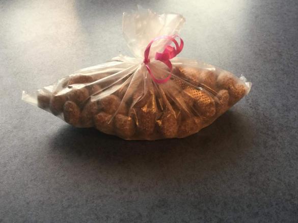 Variation von Schokomandeln