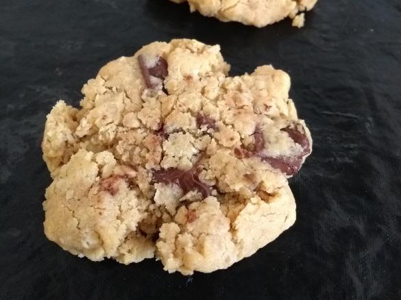 Erdnussbutter-Schoko-Haferflocken-Cookies