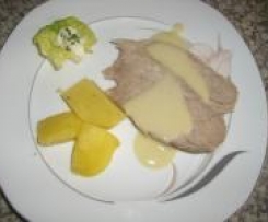 Kalbstafelspitz mit Meerrettichsauce und Kartoffeln (Sansibar Kochbuch)