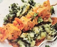 Shrimps-Lachs-Spieße mit Spinat-Kartoffeln