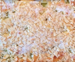 Rhabarber-Buttermilch-Kuchen