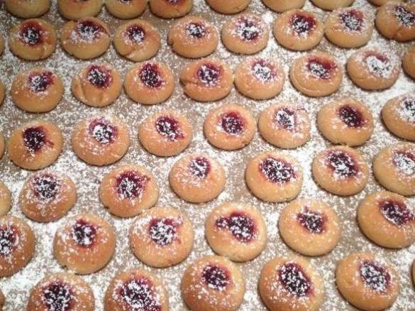 Engelsaugen mit Marzipan