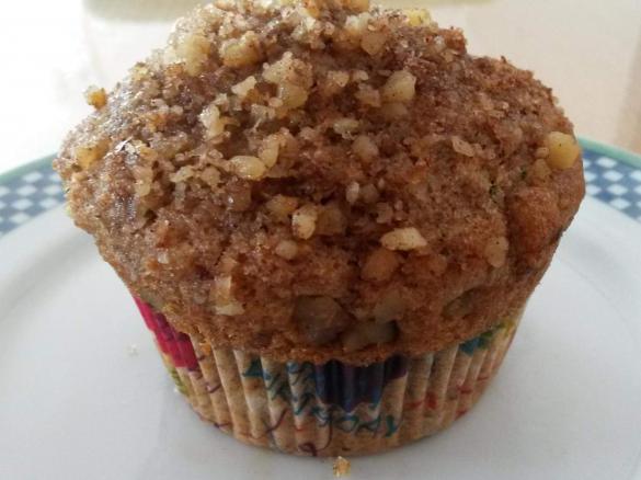 Zucchini-Walnuß-Muffins