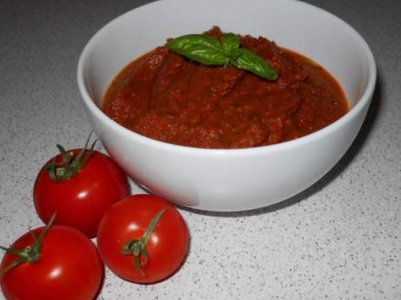 Italienische Pizzasoße