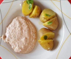 Kartoffeln mit Nussquark (Dip mit Gemüse  Low Carb)