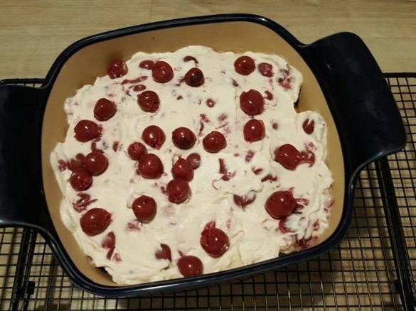 Kirsch-Sahne-Nusstorte