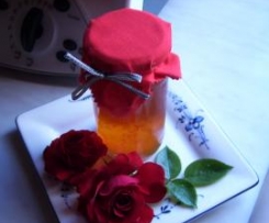 Apfel Trauben Gelee mit Rosenblüten ..