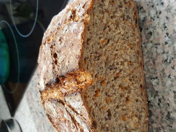 Möhren-Dinkelbrot im TPC Zaubermeister