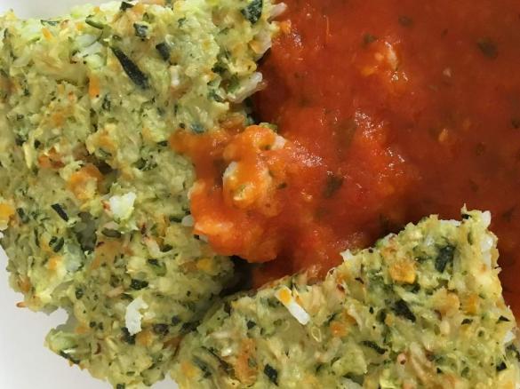 Reistorte mit Tomaten-Basilikum Soße (WW)