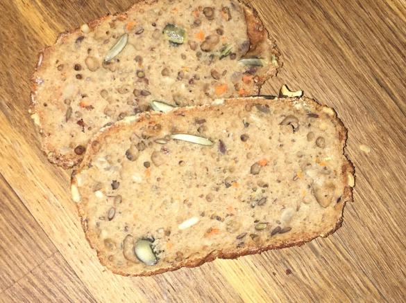 5 Min- Körnerbrot mit Karotten