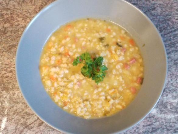 Gerstensuppe a`la Mama