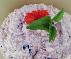 Bircher Beeren Müesli mit Kokos