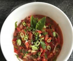 Erfrischender Tomaten-Paprika Salat (Weight Watchers geeignet)