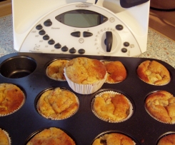 Variation von Rhabarber-Muffins (ohne Rhabarber, dafür mit Weinbergspfirsischen)