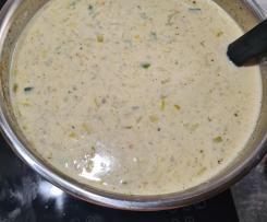 Käse-Lauch-Suppe mit Hackfleisch