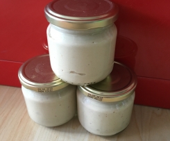 Apfel-Meerrettich Veggie Streichcreme