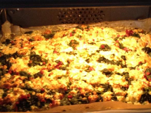 Ofen Pfannekuchen Spinat/Feta und Mozarella