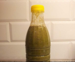 Grüner Smoothie  oder grünes Softeis mit Brennnesseln, ganz einfach, vegan