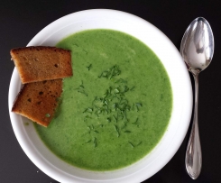 Kräutersuppe - nicht nur für Gründonnerstag!