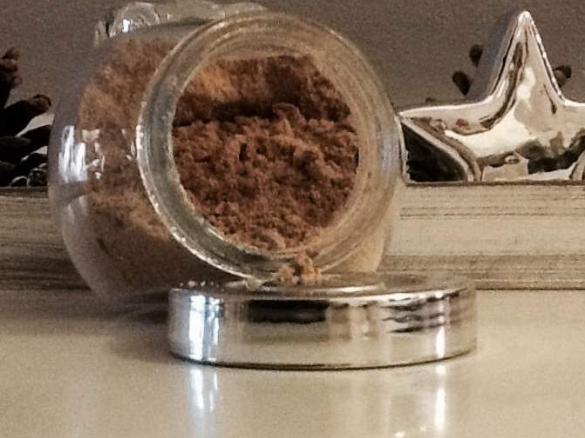 Weihnachtszucker / weihnachtliches Cappuccino Topping 