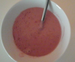 Variation von Frischer Erdbeerpudding mit Brombeeren 