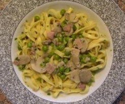 WW Tagliatelle mit Erbsen-Schinken-Sauce