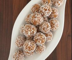 Karotten-Aprikosen-Kugeln