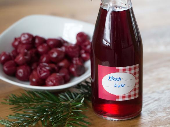 Kirschlikör