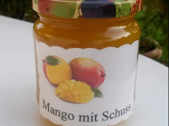 Mangomarmelade mit Schuss