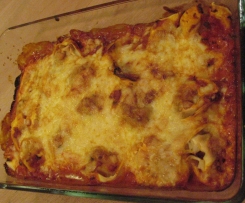 Tortellini- Auflauf mit Salami- Paprika