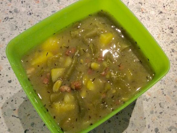 Grüne Bohnen Eintopf mit Hähnchenkassler