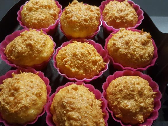 Käse-Speck-Muffins Low Carb